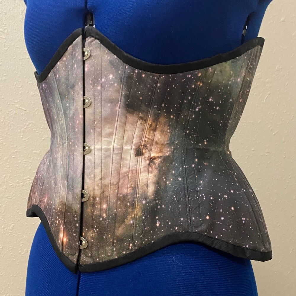 Custom Steel-Boned Corset with Nebula Print from Retrofolie